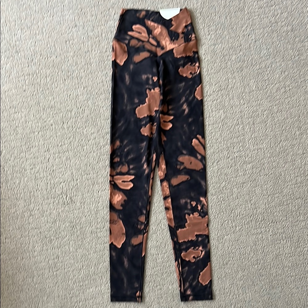 Black and Brown Tie-Dye Leggings